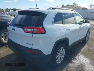 2018 Jeep Cherokee Latitude Plus with VIN 1C4PJLLB0JD584971, listed as a IAAI auction lot 41460976 with 64,100 mi miles. Bid and sale history available at carsss.com. Image 4.