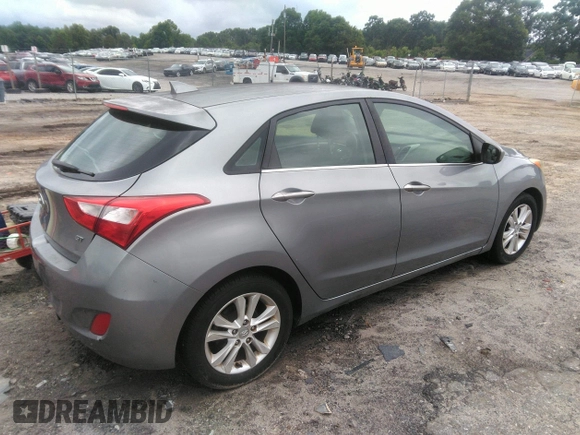 2013 Hyundai Elantra с VIN KMHD35LE2DU022458, выставлен на аукционе IAAI как лот 42479149 с пробегом 191 511 миль миль и . История ставок и продаж доступна на DreamBid. Изображение 4.
