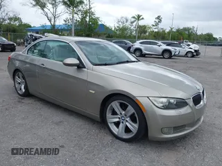 2008 BMW 3 Series 335i with VIN WBAWL73568PX52934, listed as a IAAI auction lot 41922070 with 75,994 mi miles and . Bid and sale history available at carsss.com. Image 1.