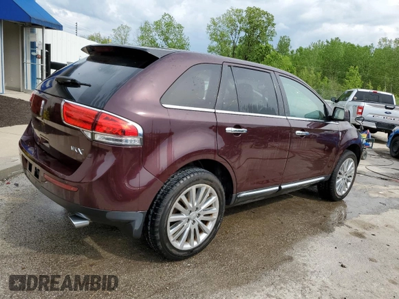 2011 Lincoln MKX z VIN 2LMDJ6JK0BBJ00165, wystawiony jako Copart lot #53438265 z przebiegiem 156 798 mil mil oraz Nie do naprawy • Non repairable. Historia ofert i sprzedaży dostępna na DreamBid. Obrazek 3.