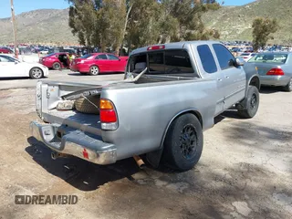 2003 Toyota Tundra SR5 with VIN 5TBRT34163S353209, listed as a IAAI auction lot 41819411 with 272,127 mi miles and . Bid and sale history available at DreamBid. Image 4.