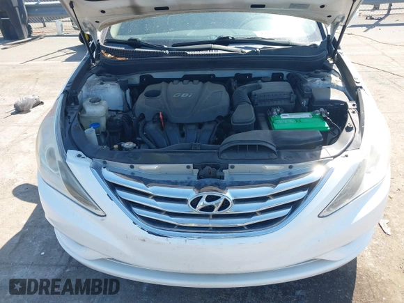 2013 Hyundai Sonata GLS with VIN 5NPEB4AC8DH788602, listed as a IAAI auction lot 42082200 with 213,747 mi miles and . Bid and sale history available at carsss.com. Image 10.