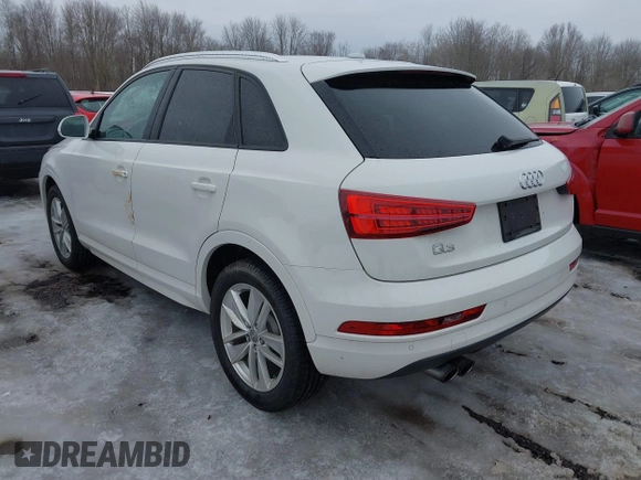 2017 Audi Q3 Premium z VIN WA1BCCFS4HR016424, wystawiony jako IAAI lot #41627278 z przebiegiem 60 028 mil mil oraz . Historia ofert i sprzedaży dostępna na DreamBid. Obrazek 3.