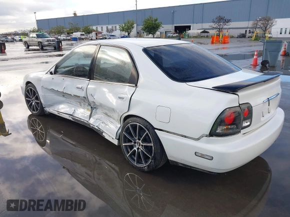 1996 Honda Accord LX with VIN 1HGCD5632TA125890, listed as a IAAI auction lot 41735849 with 428,158 mi miles and . Bid and sale history available at carsss.com. Image 3.