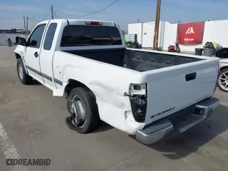 2007 Chevrolet Colorado LT w/1LT with VIN 1GCCS19E878147089, listed as a IAAI auction lot 41460743 with 108,418 mi miles. Bid and sale history available at carsss.com. Image 3.