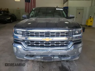 2017 Chevrolet Silverado 1500 LTZ with VIN 3GCPCSEC9HG339738, listed as a Copart auction lot 53599595 with 220,488 mi miles and Salvage Title. Bid and sale history available at DreamBid. Image 5.