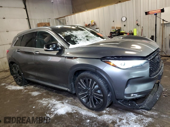 2021 Infiniti QX50 Luxe z VIN 3PCAJ5BBXMF124250, wystawiony jako Copart lot #42000515 z przebiegiem 39 209 mil mil oraz Szkoda całkowita • Salvage title. Historia ofert i sprzedaży dostępna na DreamBid. Obrazek 4.