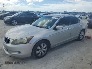 2010 Honda Accord Sdn EX-L with VIN 1HGCP3F81AA029785, listed as a Copart auction lot 47102005 with 161,571 mi miles and Clean Title. Bid and sale history available at carsss.com. Image 1.
