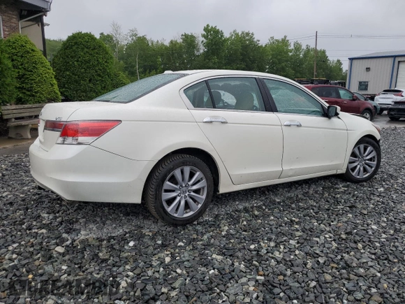 2011 Honda Accord EX-L with VIN 1HGCP3F84BA009340, listed as a Copart auction lot 59894415 with 90,506 mi miles and Clean title. Bid and sale history available at DreamBid. Image 3.