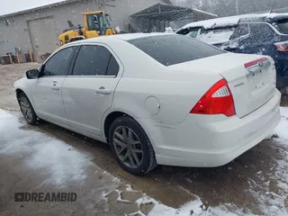 2011 Ford Fusion SEL with VIN 3FAHP0JA9BR156360, listed as a IAAI auction lot 41723154 with 189,984 mi miles. Bid and sale history available at carsss.com. Image 3.