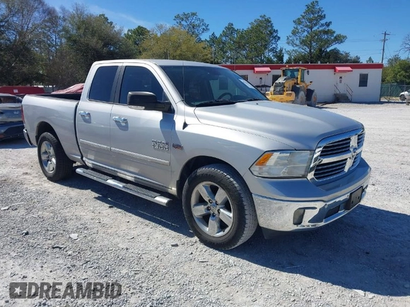 2015 Ram 1500 Lone Star with VIN 1C6RR6GT5FS547267, listed as a IAAI auction lot 41747675 with 172,699 mi miles. Bid and sale history available at carsss.com. Image 1.