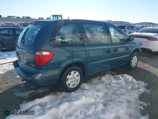 2001 Chrysler Voyager with VIN 1C4GJ25B01B218110, listed as a IAAI auction lot 41291419 with 225,145 mi miles. Bid and sale history available at carsss.com. Image 4.