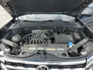 2022 Volkswagen Atlas SEL Premium R-Line with VIN 1V2FR2CAXNC532621, listed as a Copart auction lot 55081255 with 96,104 mi miles and Salvage title. Bid and sale history available at DreamBid. Image 12.