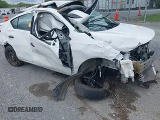 2017 Nissan Versa SV z VIN 3N1CN7AP3HL811831, wystawiony jako IAAI lot #42155913 z przebiegiem Nie podano mil oraz . Historia ofert i sprzedaży dostępna na DreamBid. Obrazek 1.