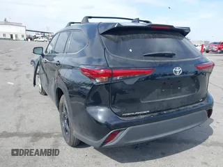 2021 Toyota Highlander L with VIN 5TDZZRAH1MS519762, listed as a IAAI auction lot 42039810 with 44,832 mi miles and . Bid and sale history available at DreamBid. Image 3.