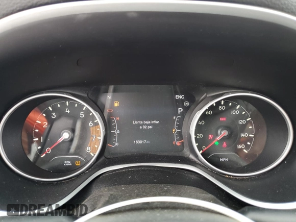 2017 Jeep Compass Latitude z VIN 3C4NJDBB5HT681683, wystawiony jako Copart lot #62938685 z przebiegiem 163 017 mil mil oraz Szkoda całkowita • Salvage title. Historia ofert i sprzedaży dostępna na DreamBid. Obrazek 9.