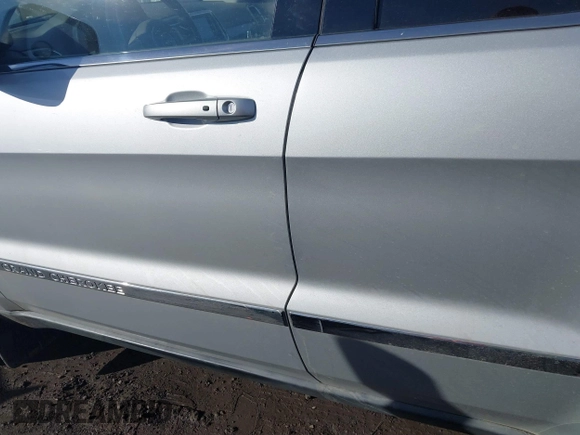 2011 Jeep Grand Cherokee 70th Anniversary with VIN 1J4RR4GTXBC718994, listed as a IAAI auction lot 41688158 with 121,680 mi miles. Bid and sale history available at carsss.com. Image 14.