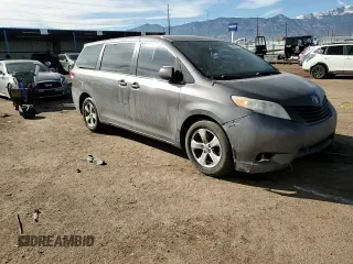 2013 Toyota Sienna L с VIN 5TDZK3DCXDS322283, выставлен на аукционе Copart как лот 43822525 с пробегом 151 341 миль миль и Списание • Salvage title. История ставок и продаж доступна на DreamBid. Изображение 11.