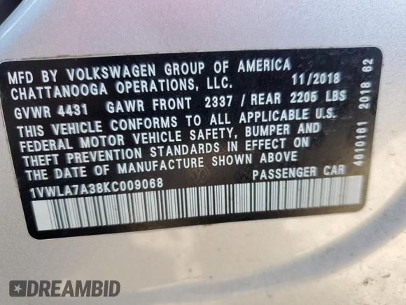 2019 Volkswagen Passat Wolfsburg Edition z VIN 1VWLA7A38KC009068, wystawiony jako Copart lot #52693525 z przebiegiem 168 451 mil mil oraz Szkoda całkowita • Salvage title. Historia ofert i sprzedaży dostępna na DreamBid. Obrazek 14.