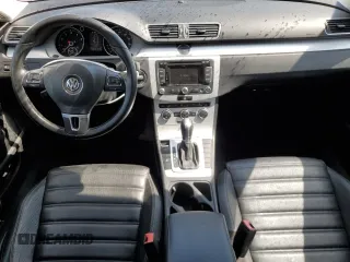 2015 Volkswagen CC Sport z VIN WVWBP7AN8FE804114, wystawiony jako Copart lot #54880245 z przebiegiem 124 639 mil mil oraz Tytuł czysty. Historia ofert i sprzedaży dostępna na DreamBid. Obrazek 8.