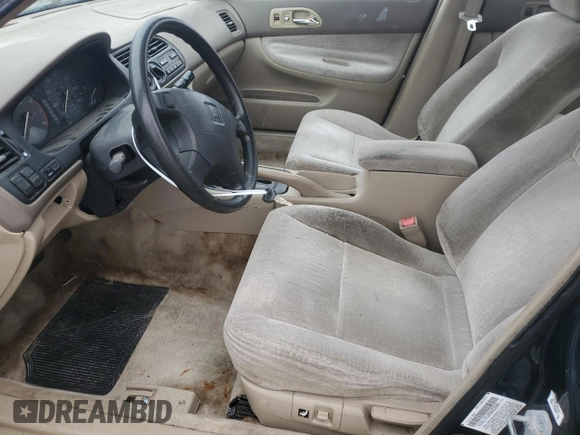 1996 Honda Accord EX with VIN 1HGCD5656TA174575, listed as a Copart auction lot 86435334 with 217,784 mi miles and Salvage Title. Bid and sale history available at DreamBid. Image 7.