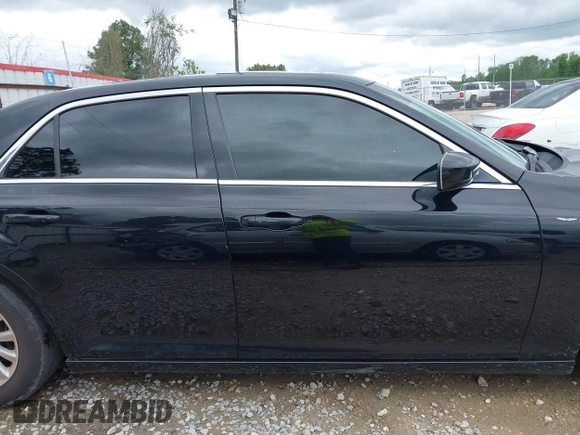 2013 Chrysler 300 with VIN 2C3CCAAG8DH515050, listed as a IAAI auction lot 41905134 with 137,837 mi miles. Bid and sale history available at carsss.com. Image 14.
