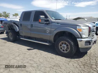 2013 Ford F-250 XL z VIN 1FT7W2BT8DEA61038, wystawiony jako Copart lot #58839745 z przebiegiem 142 421 mil mil oraz Szkoda całkowita • Salvage title. Historia ofert i sprzedaży dostępna na DreamBid. Obrazek 4.