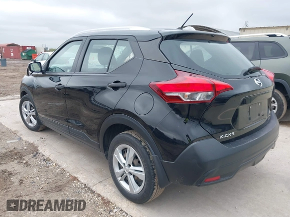 2019 Nissan Kicks SV with VIN 3N1CP5CU8KL533193, listed as a IAAI auction lot 40971451 with 42,381 mi miles. Bid and sale history available at carsss.com. Image 3.