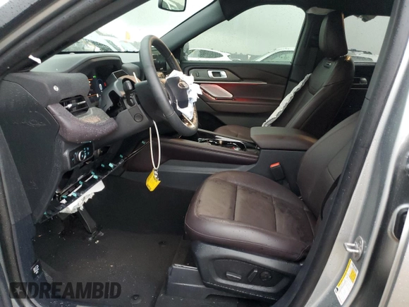 2025 Ford Explorer with VIN 1FMUK8HH6SGA04225, listed as a Copart auction lot 44977295 with 2,531 mi miles and Salvage title. Bid and sale history available at DreamBid. Image 7.