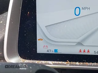 2024 Hyundai Ioniq 6 SEL z VIN KMHM34AC0RA076572, wystawiony jako IAAI lot #42188178 z przebiegiem 1 828 mil mil oraz . Historia ofert i sprzedaży dostępna na DreamBid. Obrazek 17.
