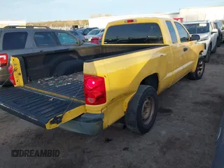 2006 Dodge Dakota ST with VIN 1D7HE22K26S702614, listed as a IAAI auction lot 40957687 with 241,007 mi miles and . Bid and sale history available at DreamBid. Image 4.