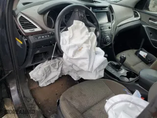2019 Hyundai Santa Fe XL SE with VIN KM8SMDHF8KU306660, listed as a Copart auction lot 57225984 with 0 mi miles and Salvage Title. Bid and sale history available at carsss.com. Image 8.