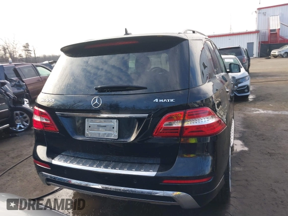 2014 Mercedes-Benz M 550 with VIN 4JGDA7DBXEA336013, listed as a IAAI auction lot 41517806 with 85,110 mi miles and . Bid and sale history available at carsss.com. Image 16.