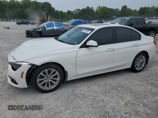 2017 BMW 3 Series 320i xDrive z VIN WBA8E5G59HNU22301, wystawiony jako Copart lot #56942365 z przebiegiem 118 041 mil mil oraz Szkoda całkowita • Salvage title. Historia ofert i sprzedaży dostępna na DreamBid. Obrazek 1.