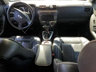 2008 Hummer H3 SUV with VIN 5GTEN13E888129999, listed as a Copart auction lot 69536884 with 119,059 mi miles and Salvage Title. Bid and sale history available at carsss.com. Image 8.