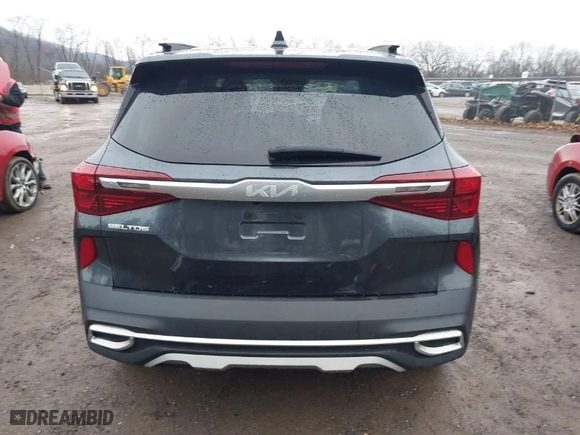 2022 Kia Seltos S with VIN KNDEU2AA7N7314188, listed as a IAAI auction lot 41160638 with NaN miles. Bid and sale history available at carsss.com. Image 17.
