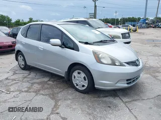 2012 Honda Fit с VIN JHMGE8H35CC032358, выставлен на аукционе IAAI как лот 42250559 с пробегом 39 832 миль миль и . История ставок и продаж доступна на DreamBid. Изображение 1.