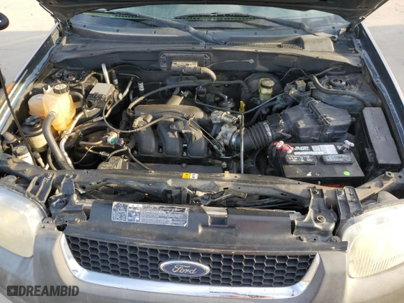 2004 Ford Escape XLT with VIN 1FMYU03134KB25107, listed as a Copart auction lot 88795295 with 231,596 mi miles and Salvage Title. Bid and sale history available at carsss.com. Image 11.