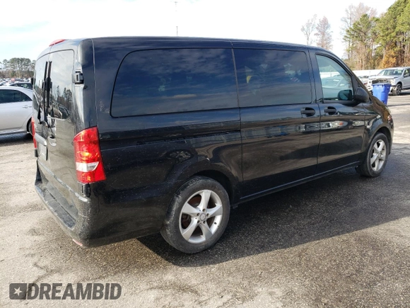 2017 Mercedes-Benz Metris Passenger z VIN WD4PG2EE8H3306082, wystawiony jako Copart lot #84463414 z przebiegiem 129 418 mil mil oraz Tytuł czysty. Historia ofert i sprzedaży dostępna na DreamBid. Obrazek 3.
