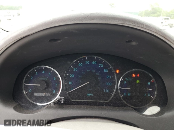 2010 Toyota Sienna XLE with VIN 5TDYK4CC1AS322395, listed as a Copart auction lot 60520215 with 148,725 mi miles and Salvage title. Bid and sale history available at DreamBid. Image 9.