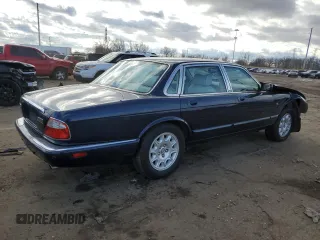 2003 Jaguar XJ 8 z VIN SAJDA14C13LF51313, wystawiony jako Copart lot #42750105 z przebiegiem Nie podano mil oraz Czysty tytuł • Clean title. Historia ofert i sprzedaży dostępna na DreamBid. Obrazek 3.