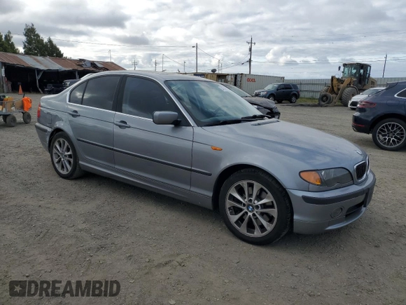 2004 BMW 3 Series 330xi with VIN WBAEW534X4PN33452, listed as a Copart auction lot 54746735 with 135,729 mi miles and Salvage title. Bid and sale history available at DreamBid. Image 4.