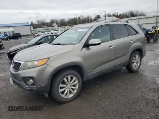2011 Kia Sorento EX with VIN 5XYKUDA2XBG090551, listed as a Copart auction lot 51905645 with 192,958 mi miles and Clean Title. Bid and sale history available at carsss.com. Image 1.