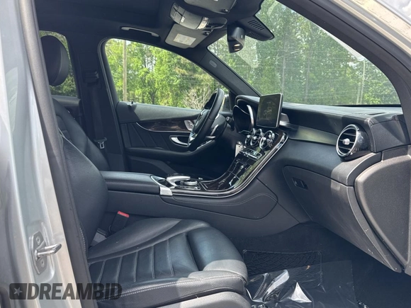 2017 Mercedes-Benz GLC with VIN WDC0G6EB8HF192280, listed as a Copart auction lot 54572465 with 74,780 mi miles and Clean Title. Bid and sale history available at carsss.com. Image 5.