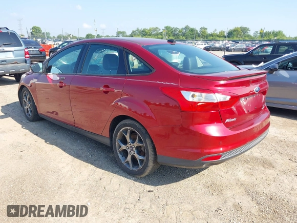 2013 Ford Focus SE with VIN 1FADP3F23DL383806, listed as a IAAI auction lot 42737374 with 136,067 mi miles and . Bid and sale history available at DreamBid. Image 3.