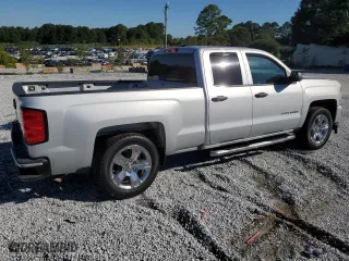 2018 Chevrolet Silverado 1500 Custom with VIN 1GCRCPEH4JZ378602, listed as a Copart auction lot 67816004 with 68,174 mi miles and Salvage Title. Bid and sale history available at carsss.com. Image 3.