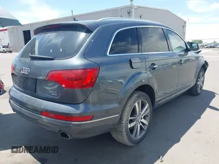 2015 Audi Q7 Premium Plus z VIN WA1LGAFE6FD009024, wystawiony jako IAAI lot #42282569 z przebiegiem 95 953 mil mil oraz . Historia ofert i sprzedaży dostępna na DreamBid. Obrazek 4.