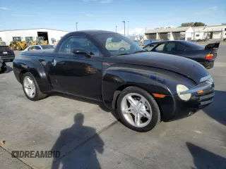 2004 Chevrolet SSR LS z VIN 1GCES14P14B111213, wystawiony jako Copart lot #76535124 z przebiegiem 92 939 mil mil oraz Tytuł czysty. Historia ofert i sprzedaży dostępna na DreamBid. Obrazek 4.