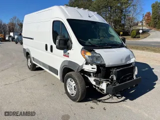 2018 Ram ProMaster Cargo Van with VIN 3C6TRVCG2JE100738, listed as a Copart auction lot 83638454 with 328,446 mi miles and Salvage Title. Bid and sale history available at carsss.com. Image 1.