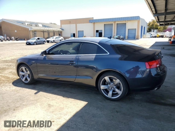 2014 Audi A5 Premium Plus z VIN WAULFAFR4EA006390, wystawiony jako Copart lot #58058855 z przebiegiem 93 898 mil mil oraz Szkoda całkowita • Salvage title. Historia ofert i sprzedaży dostępna na DreamBid. Obrazek 2.